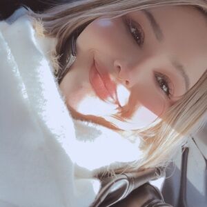 Meet your Posher, Mimi